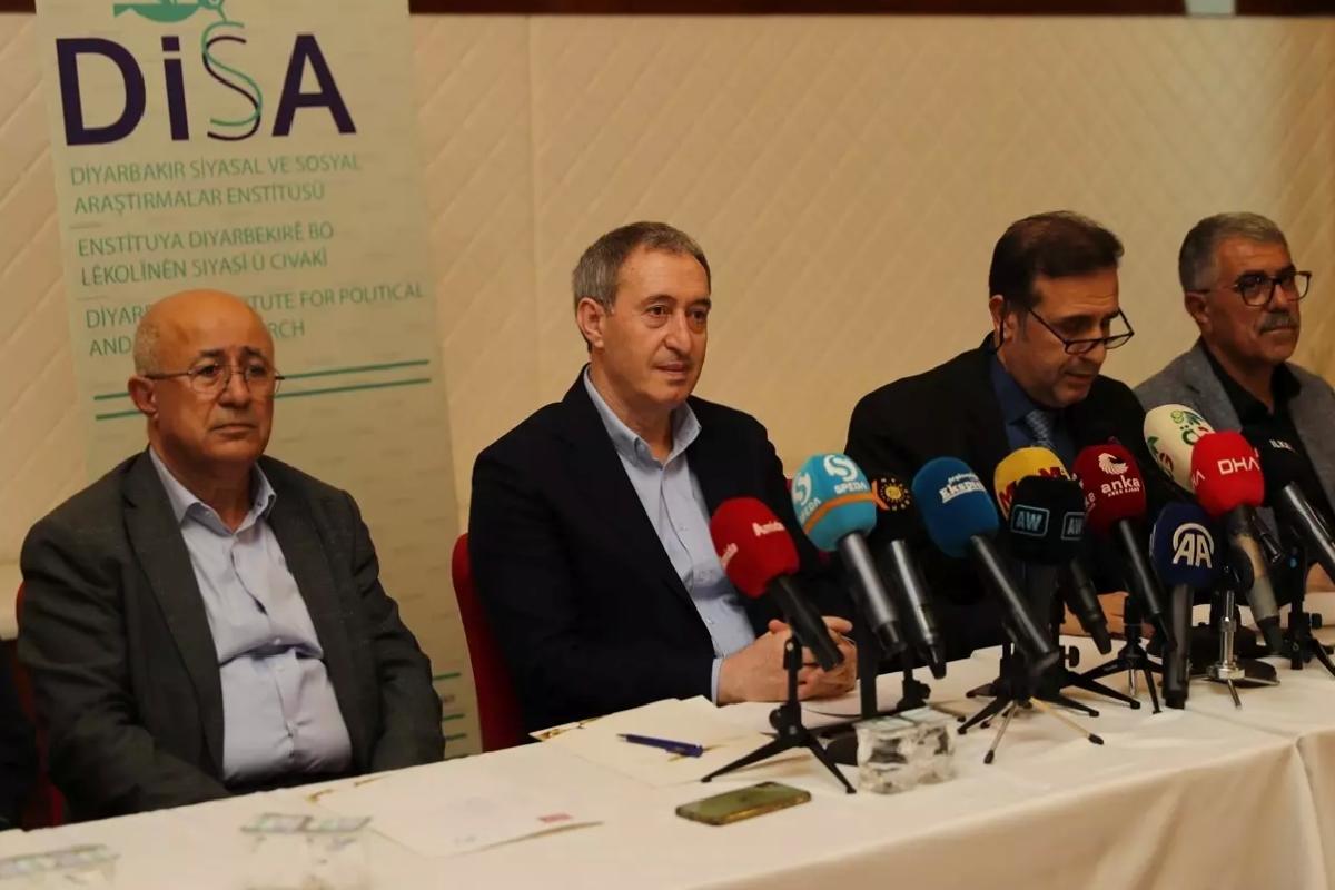 Bakırhan: Tahlil Türkiye’nin Konutu