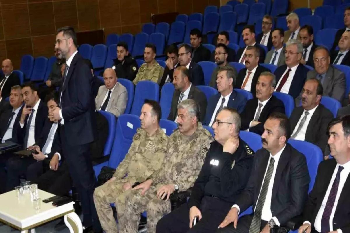 Bitlis’te 2025 Yılı Uyum Toplantısı Gerçekleştirildi