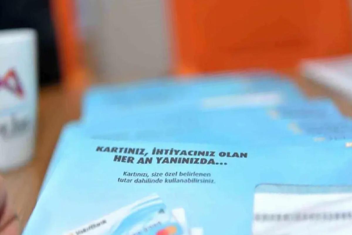 Mersin Büyükşehir Belediyesi’nden Öğrencilere ve Dar Gelirlilere Dayanak