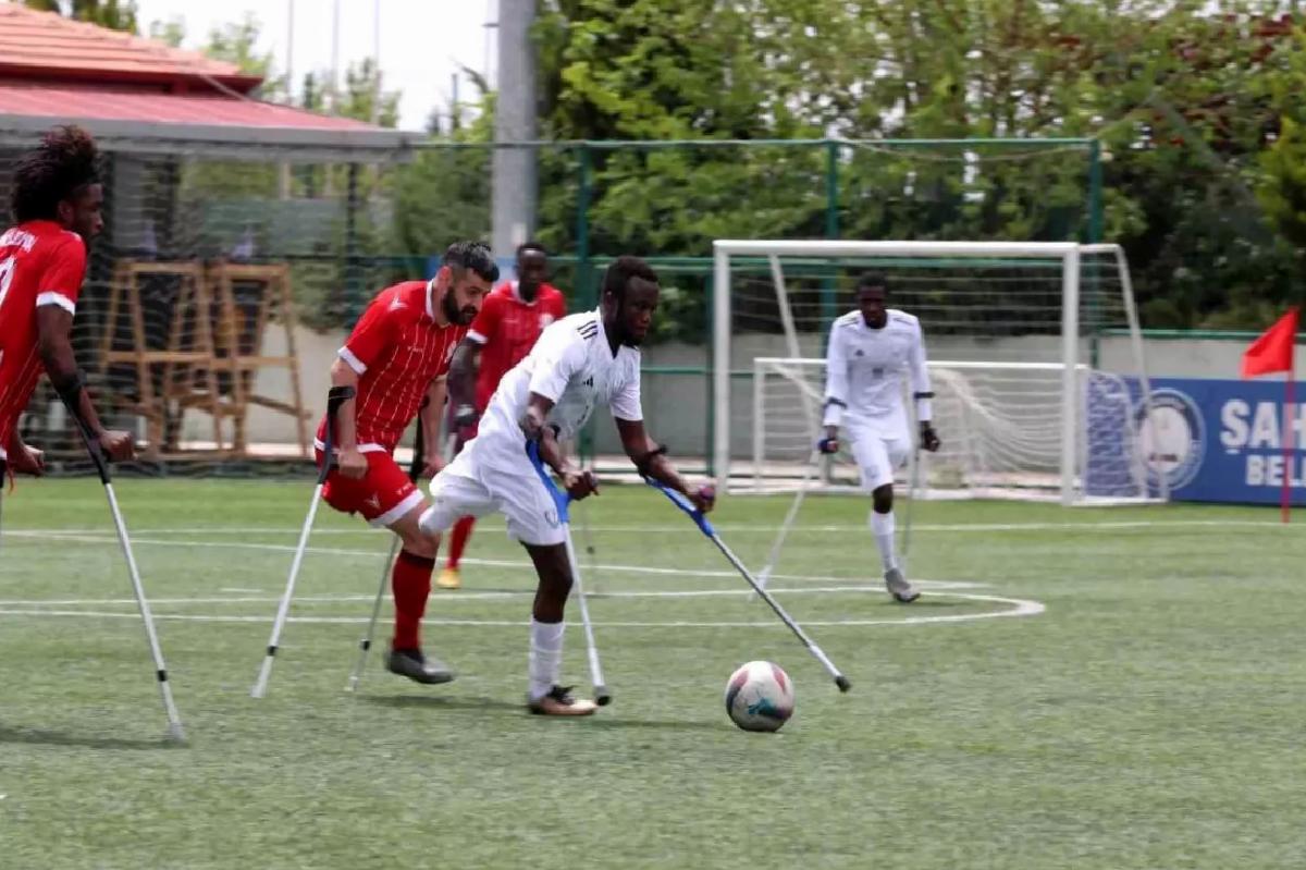Şahinbey Ampute Futbol Ekibi Finale Yükseldi