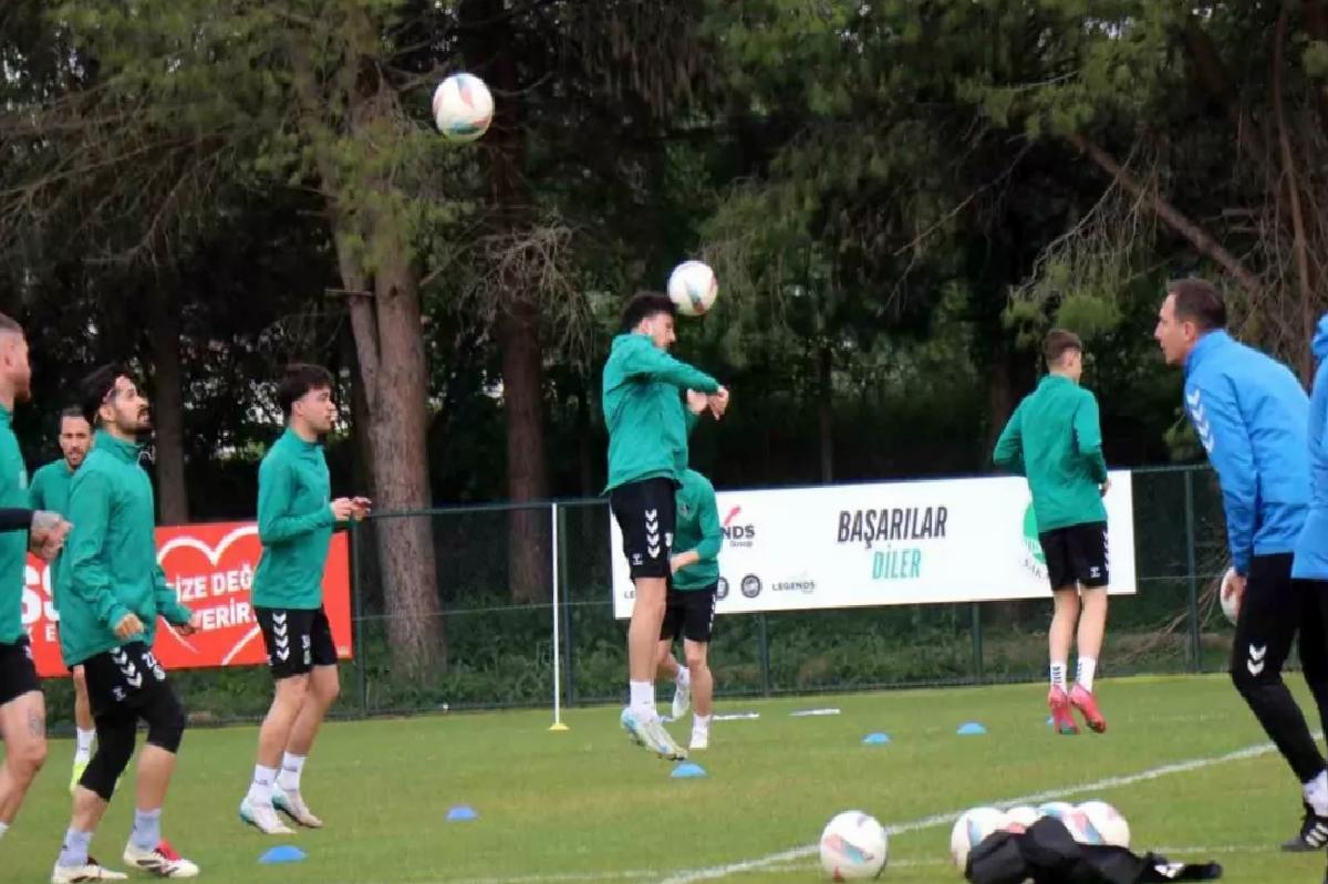 Sakaryaspor Gençlerbirliği Maçı Hazırlıklarına Devam Ediyor