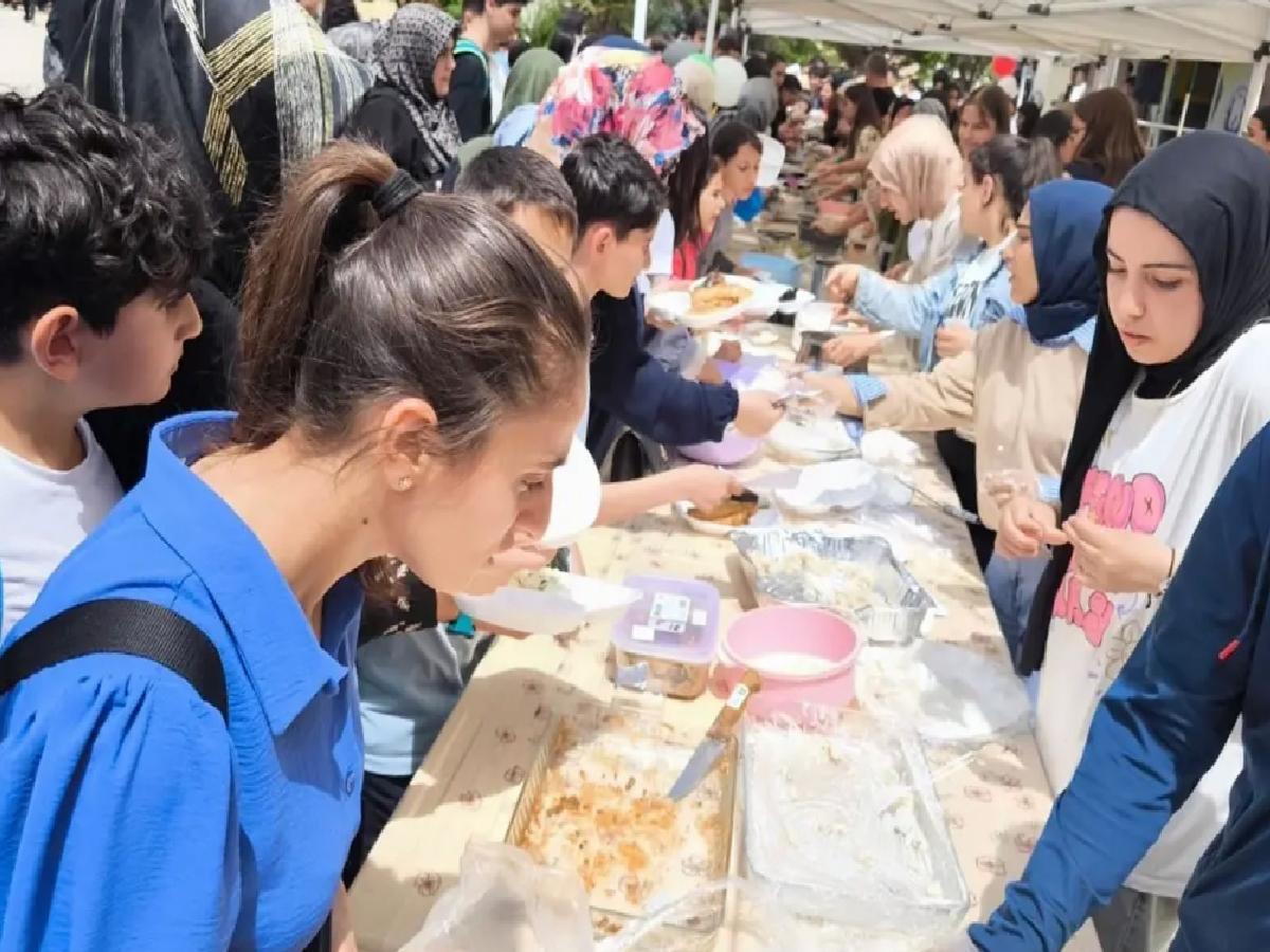 Siirt’te Gazze İçin Kermes Düzenlendi