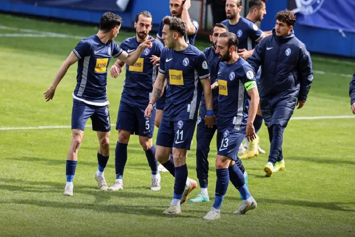 2. Lig’den 1. Lig’e yükselen iki kadro aşikâr oldu