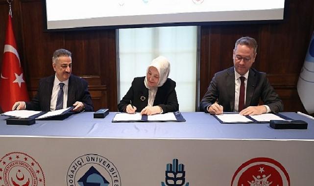 2025 Aile Yılı’nın En Kapsayıcı Eğitim Modeli Aile Üniversitesi Boğaziçi Üniversitesi’nde Tanıtıldı.