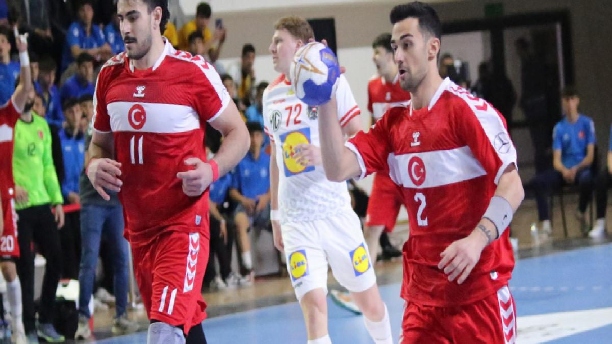 A Ulusal Erkek Hentbol Kadrosu, Avusturya’ya yenildi