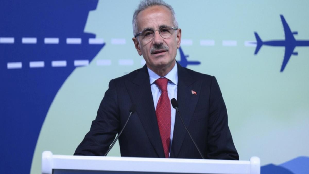 Abdulkadir Uraloğlu: Tüm vakitlerin en yüksek transit uçuş sayısına ulaştık