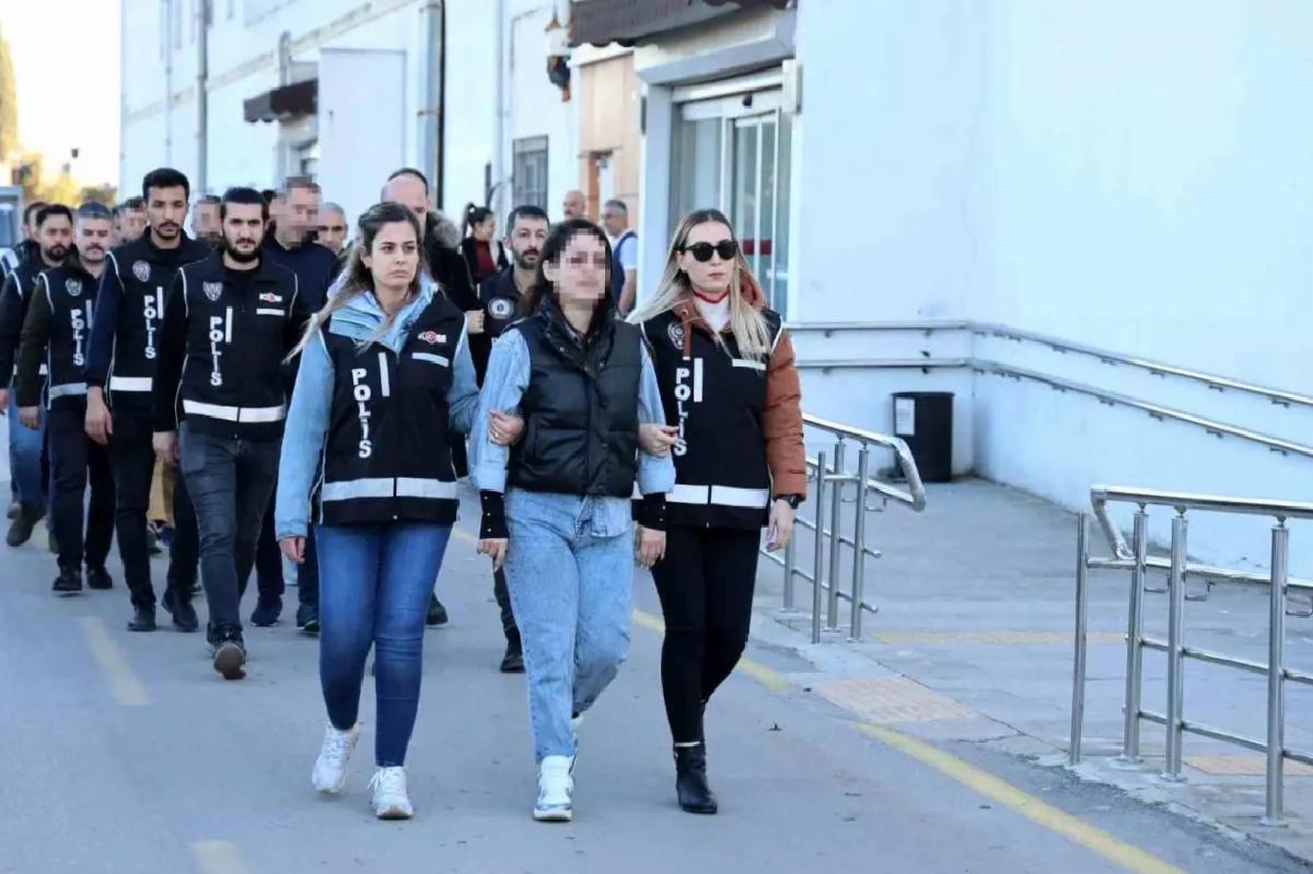Adana Büyükşehir Belediyesi’nde Rüşvet Davası: 12 Sanığa 19 Yıla Kadar Mahpus Cezası İsteniyor