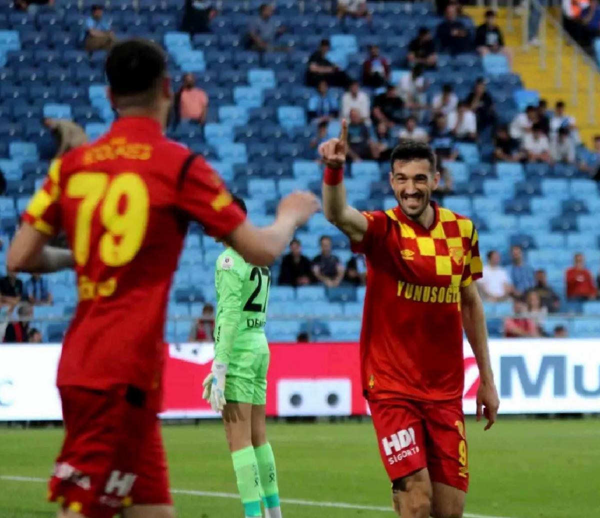Adana Demirspor-Göztepe Maçında Birinci 15 Dakika