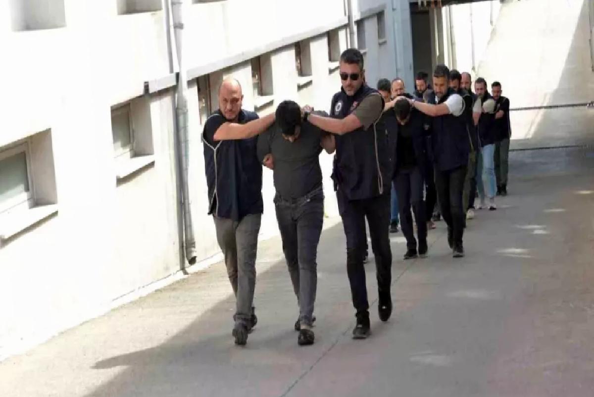 Adana’da DEAŞ Operasyonu: 6 Gözaltı, 5 Tutuklama