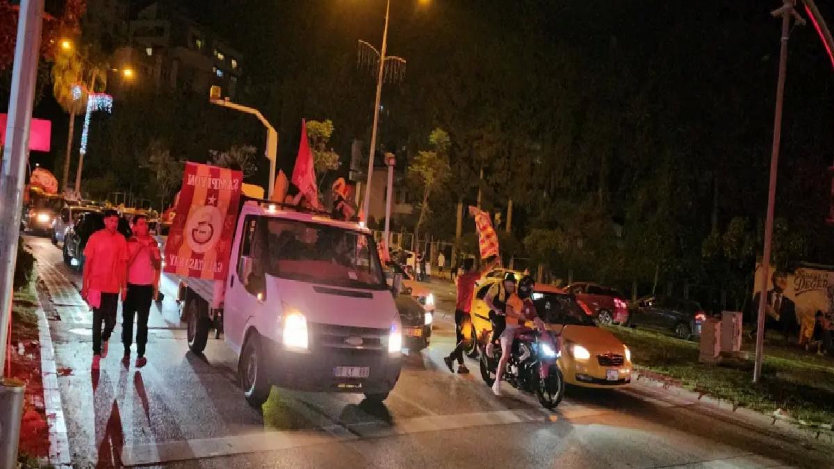 Adana’da Galatasaray Şampiyonluğu Coşkuyla Kutlandı
