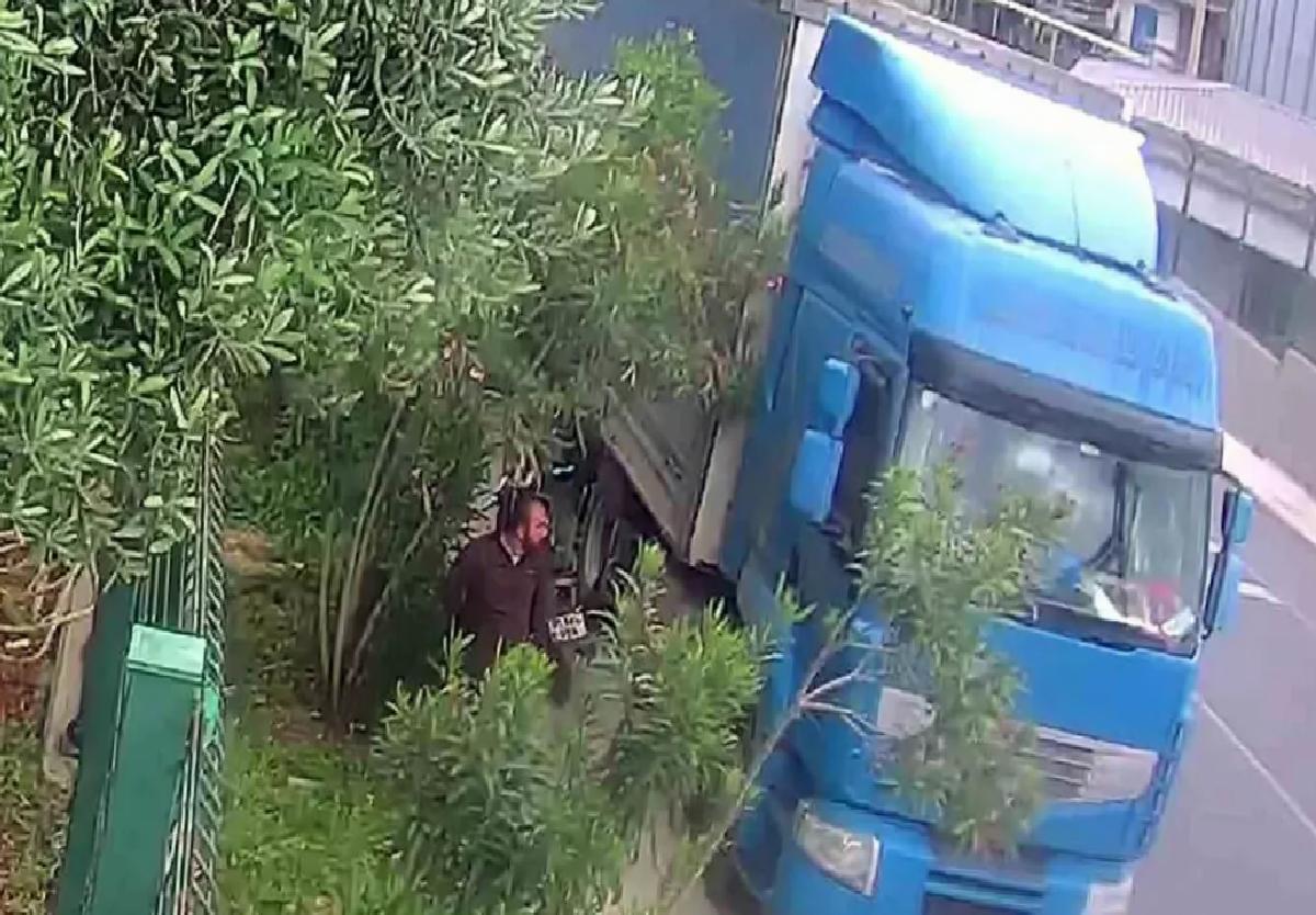 Adana’da Hırsızlık: Motosikletli Kuşkulu Tutuklandı