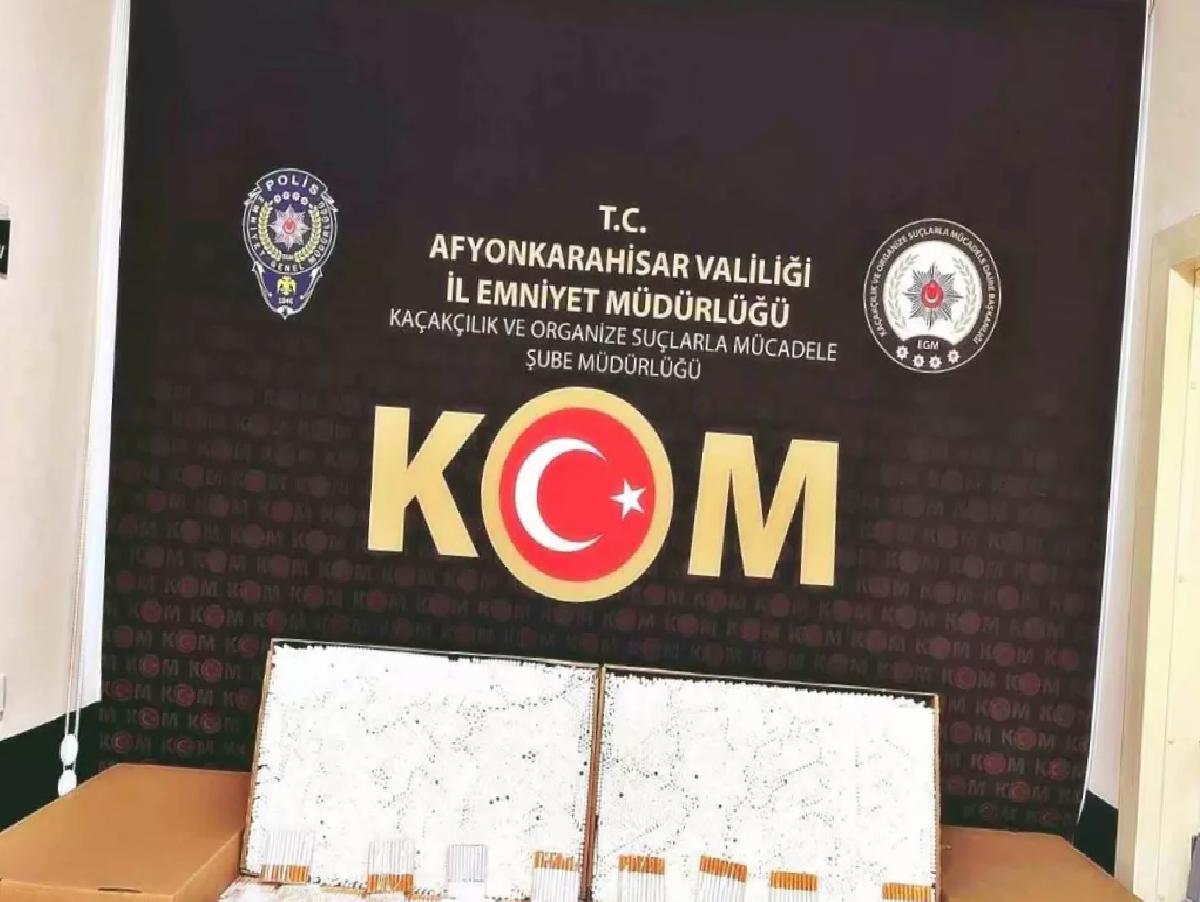 Afyonkarahisar’da 9.500 Kaçak Makaron Ele Geçirildi