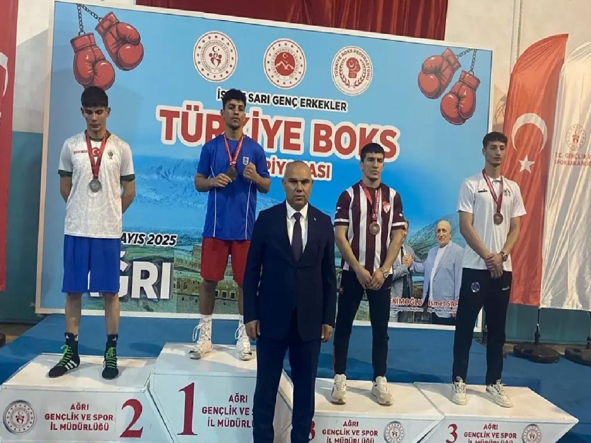 Ağrı’da Boks Şampiyonası Sona Erdi