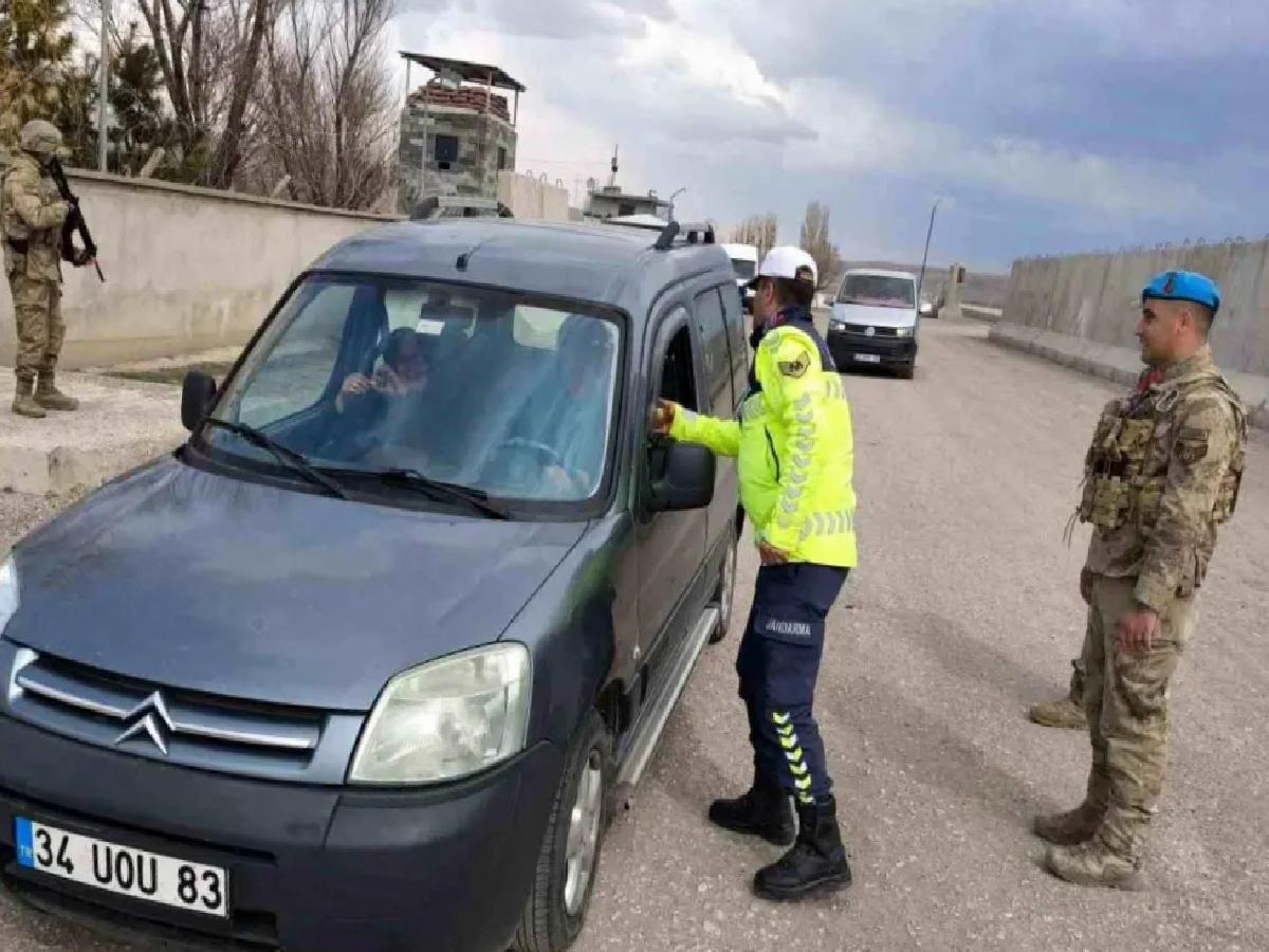Ağrı’da Trafik Kontrolü: 19 Şoföre Ceza