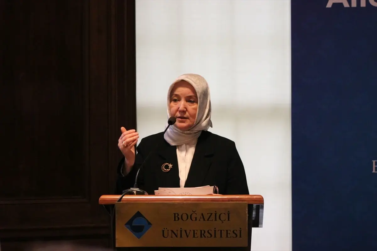 Aile Üniversitesi Programı Başladı