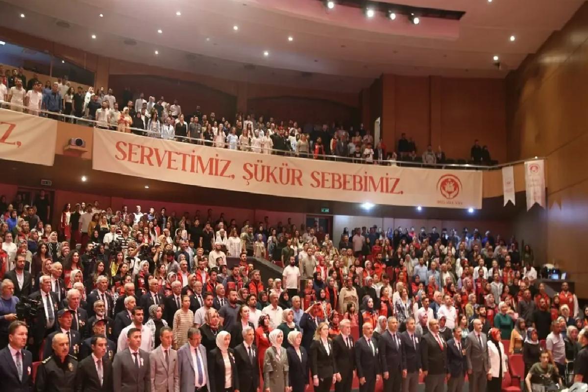 Aile ve Gençlik Fonu’na Ağır İlgi