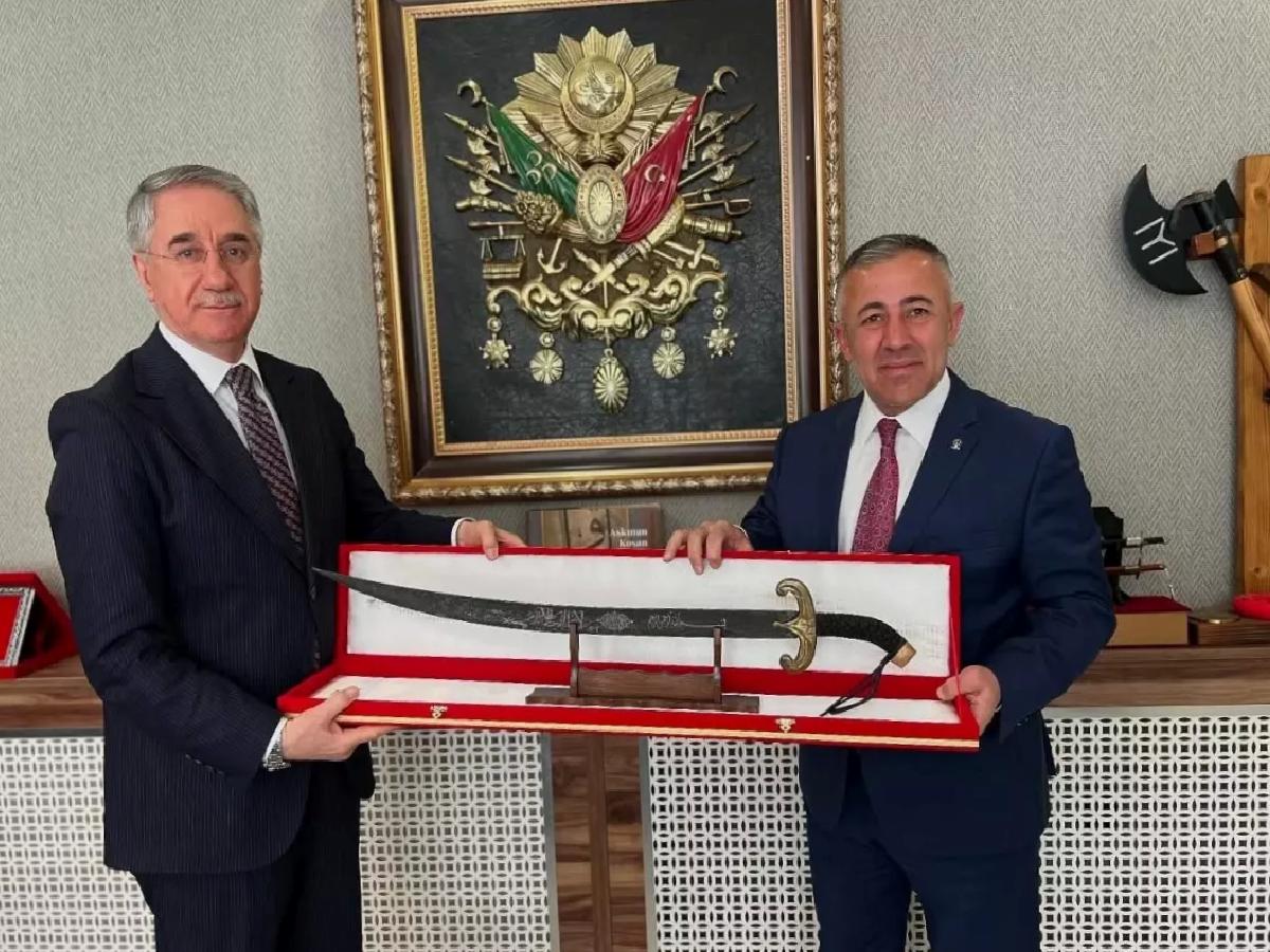 AK Parti Bilecik’te Mahallî İdare Toplantısı Gerçekleştirdi