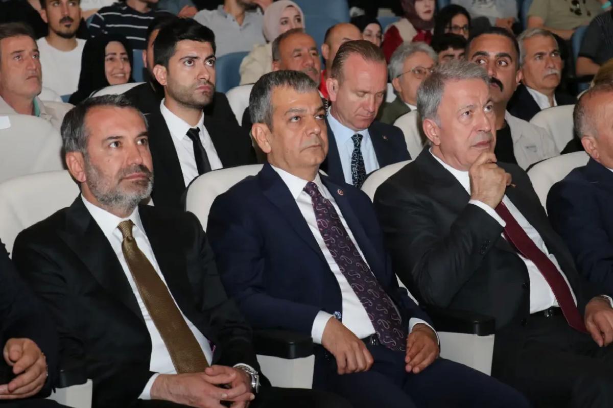 Akar, Elazığ’da Güvenlik Siyasetini Tartıştı
