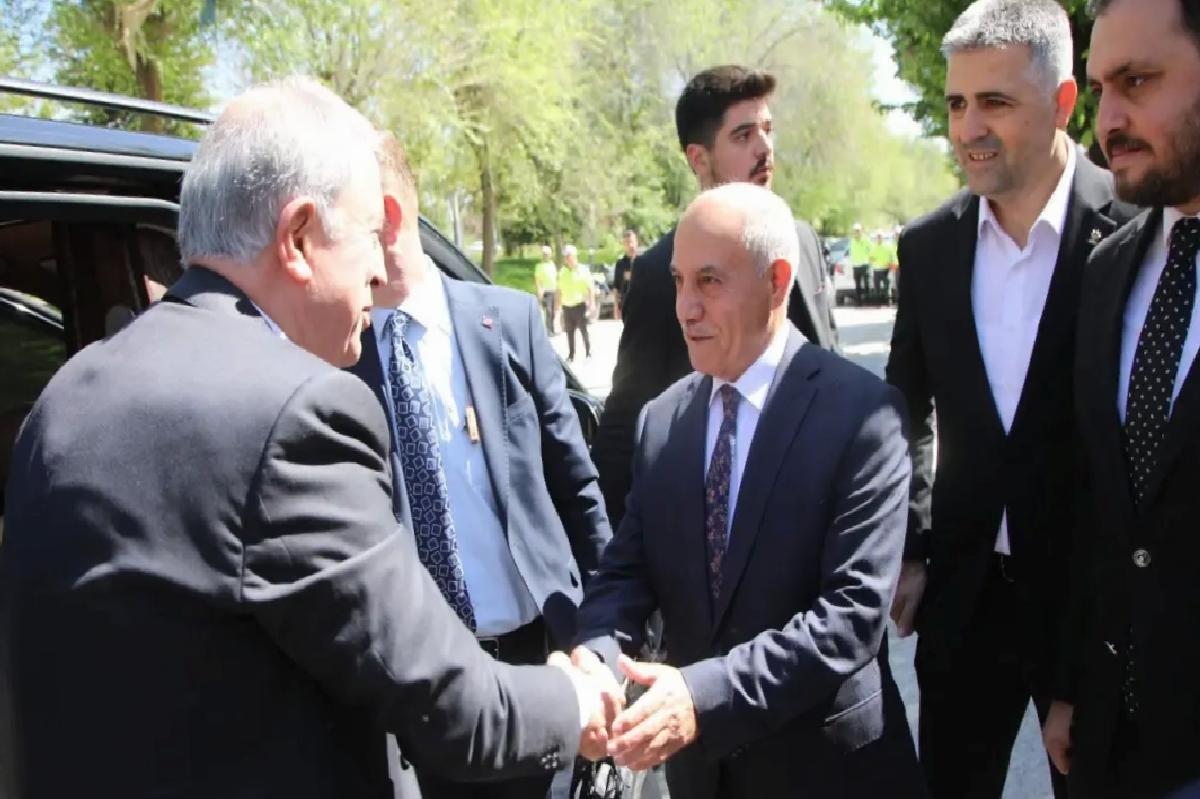 Akar: Türkiye Artık Kelam Dinlenen Bir Ülke