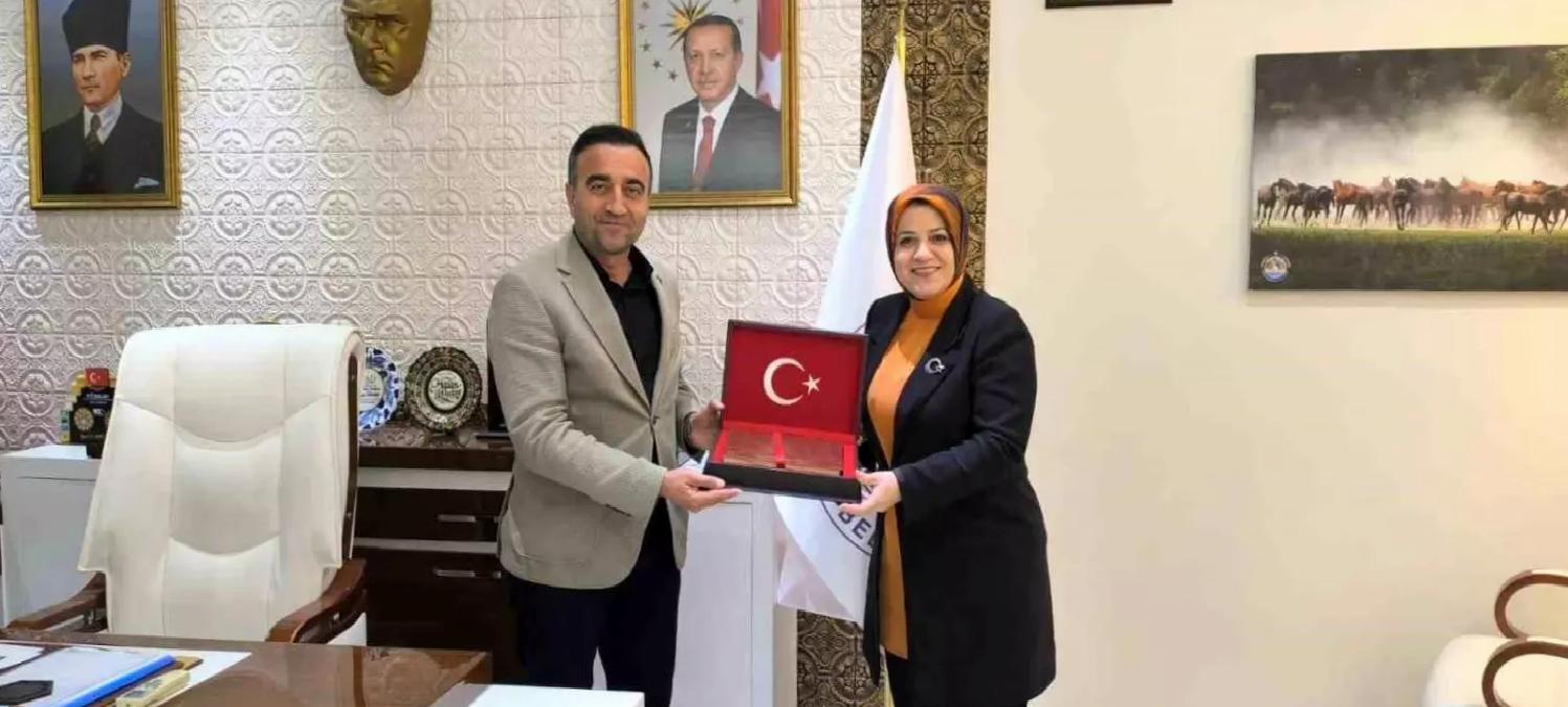 Akçadağ Belediye Başkanı, Yerel Yönetimler Başkan Yardımcısını Ağırladı