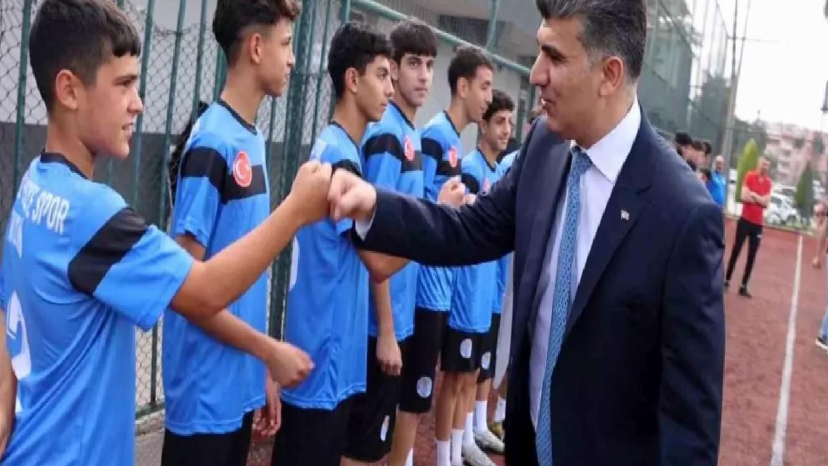 Akdeniz Belediyespor U-15 Grubu Türkiye Şampiyonası İçin Karaman’a Gidiyor