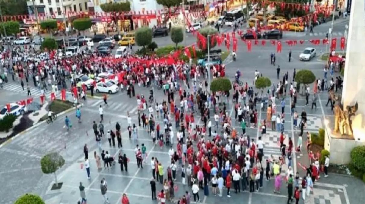 Alanya’da 19 Mayıs Coşkusu: Fener Alayı ve Gökhan İhtimam Konseri