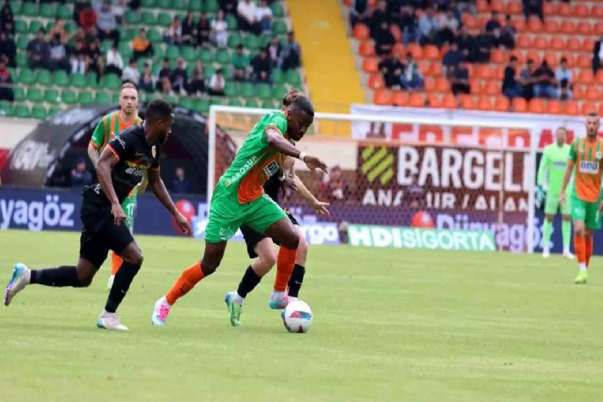 Alanyaspor, Kayserispor’u Birinci Yarıda Geçti
