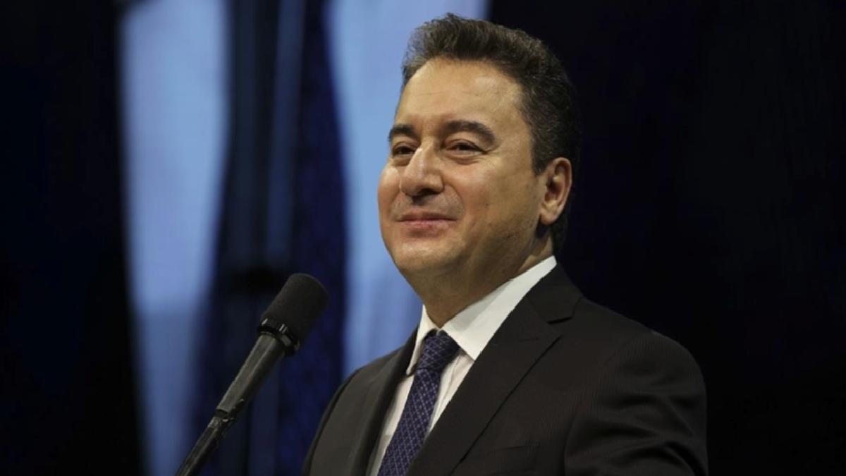 Ali Babacan: CHP’ye yapılan her şeye usulen karşıyız