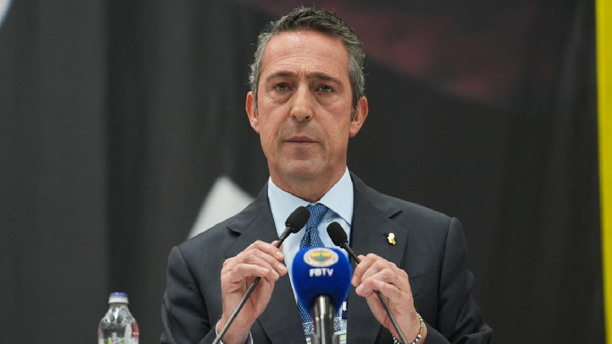 Ali Koç, canlı yayında açıklamalar yapıyor
