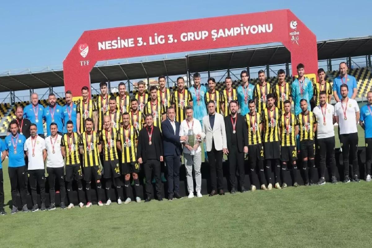 Aliağa Futbol, Namağlup Şampiyon Oldu