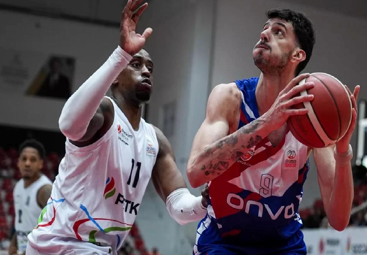 Aliağa Petkimspor Büyükçekmece’yi Geçti