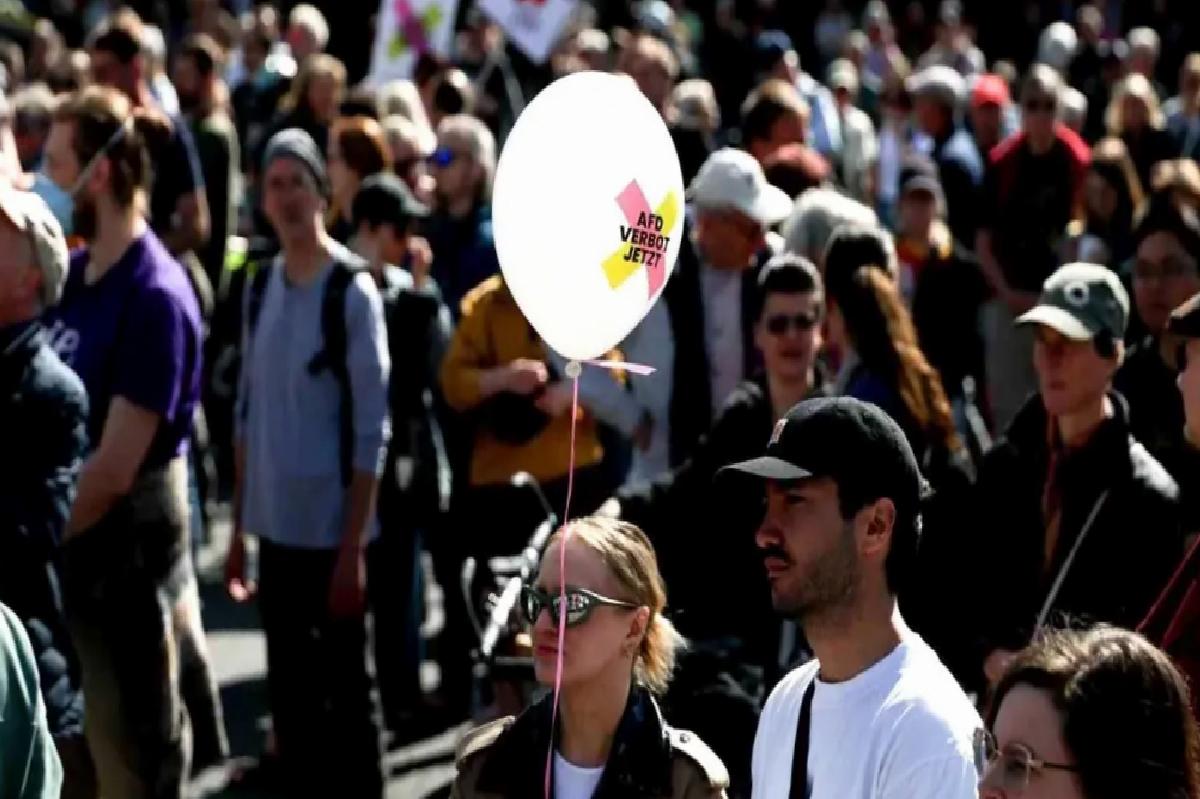 Almanya’da AfD Aksisi Şovlar