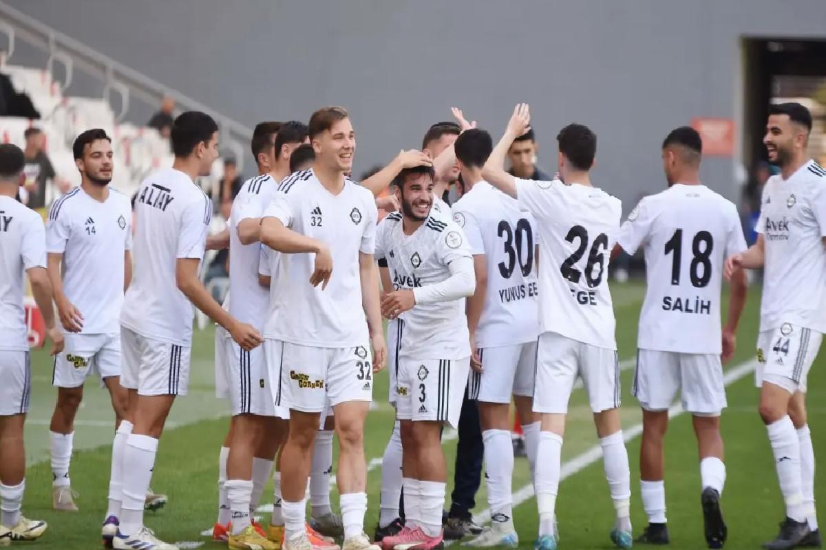 Altay, Gençlerle Galibiyetle Veda Etti