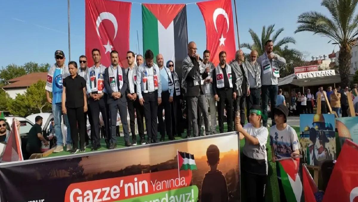 Anamur’da Filistin’e Dayanak Yürüyüşü