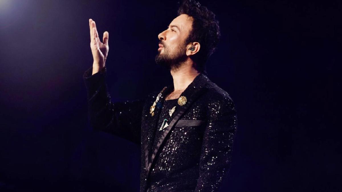Anne acısıyla sarsılmıştı! Tarkan, turnesini neden bırakmak istemediğini açıkladı