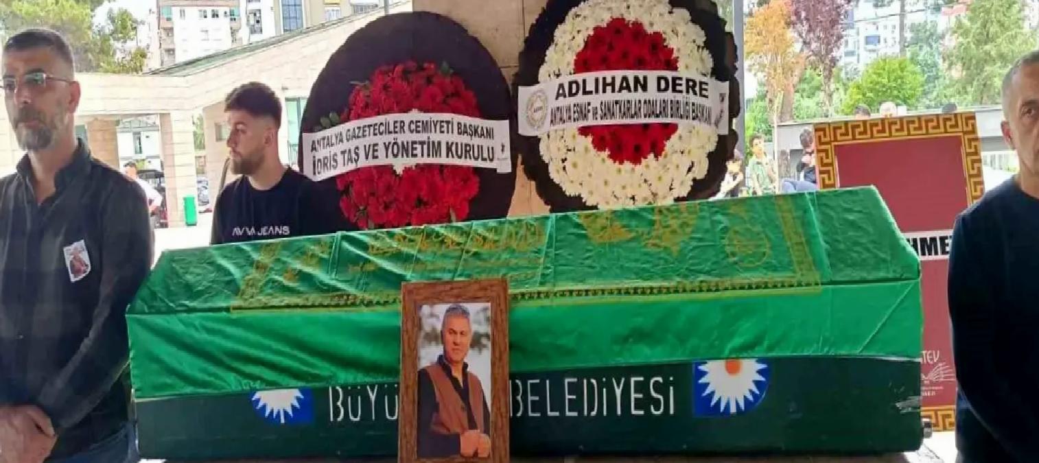 Antalya’nın Sevilen Gazetecisi Celal Vecel Hayatını Kaybetti