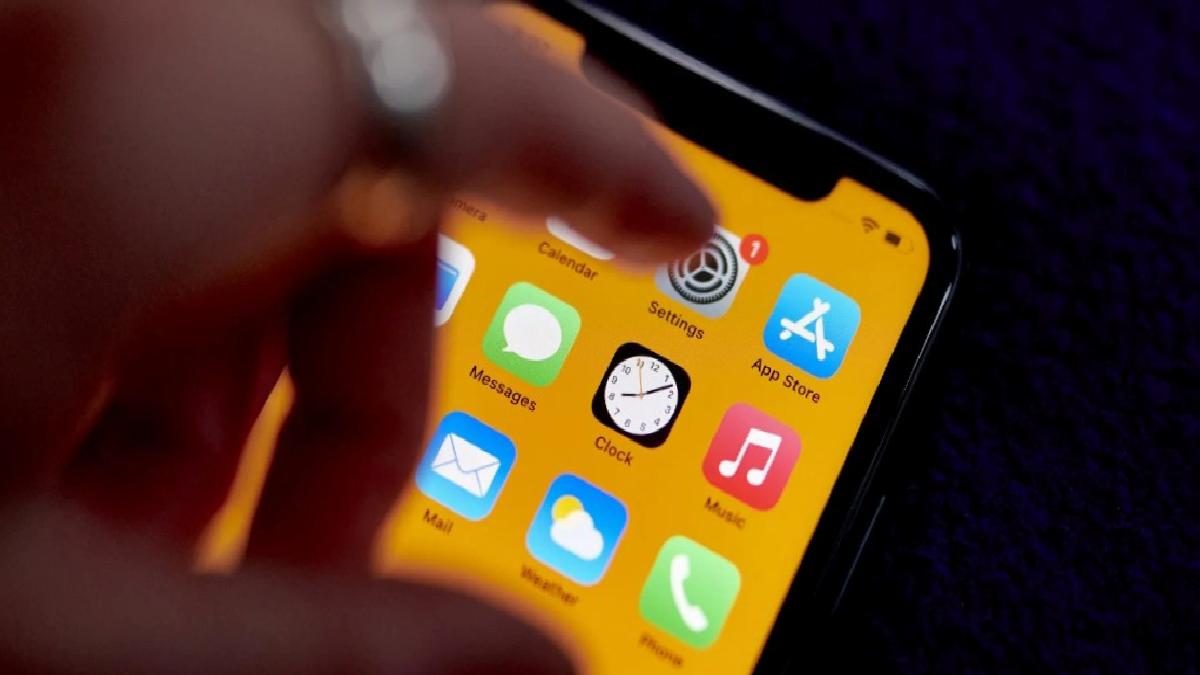 Apple’dan iPhone kullanıcılarına ikaz: İsrail casus yazılımı devrede