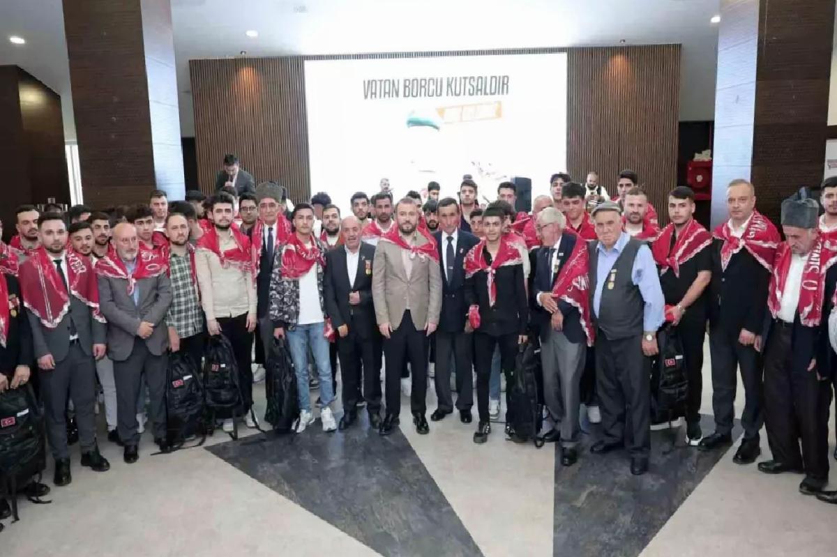 Arnavutköy’de Asker Uğurlama Programı Coşku İçinde Gerçekleşti