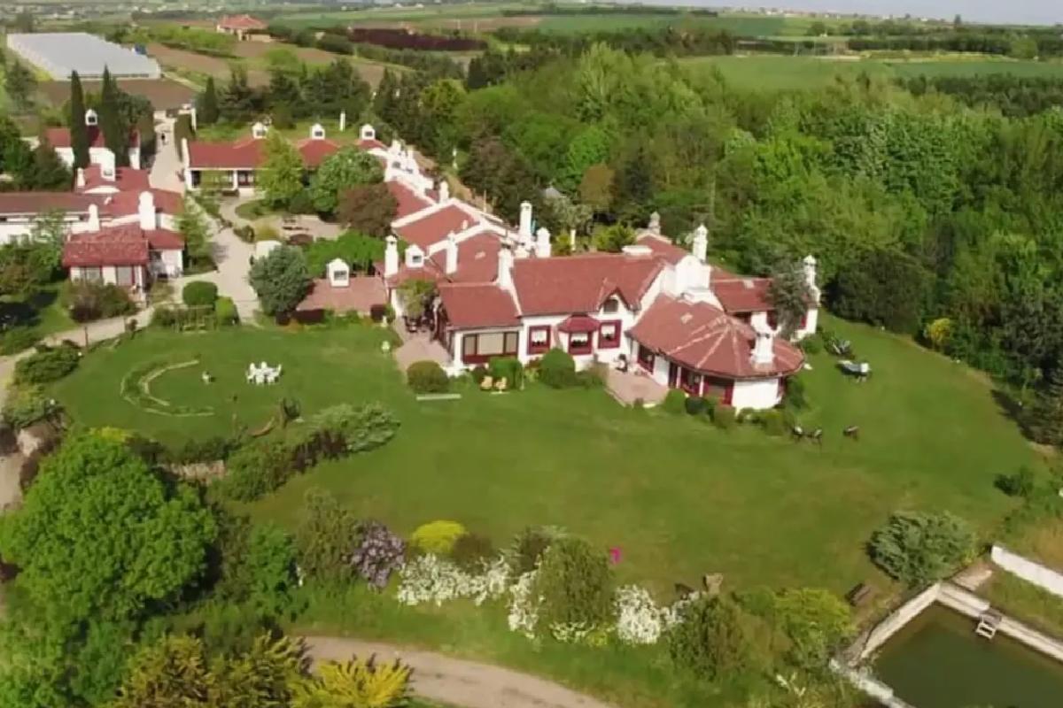 Aşk-ı Memnu’nun efsane yeri satışta! Fiyatı dudak uçuklattı