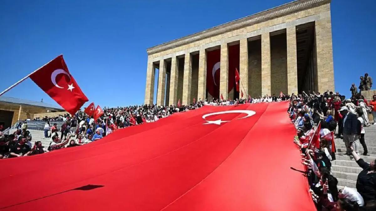 Atatürk’ü Anma Bayramı Coşkuyla Kutlandı