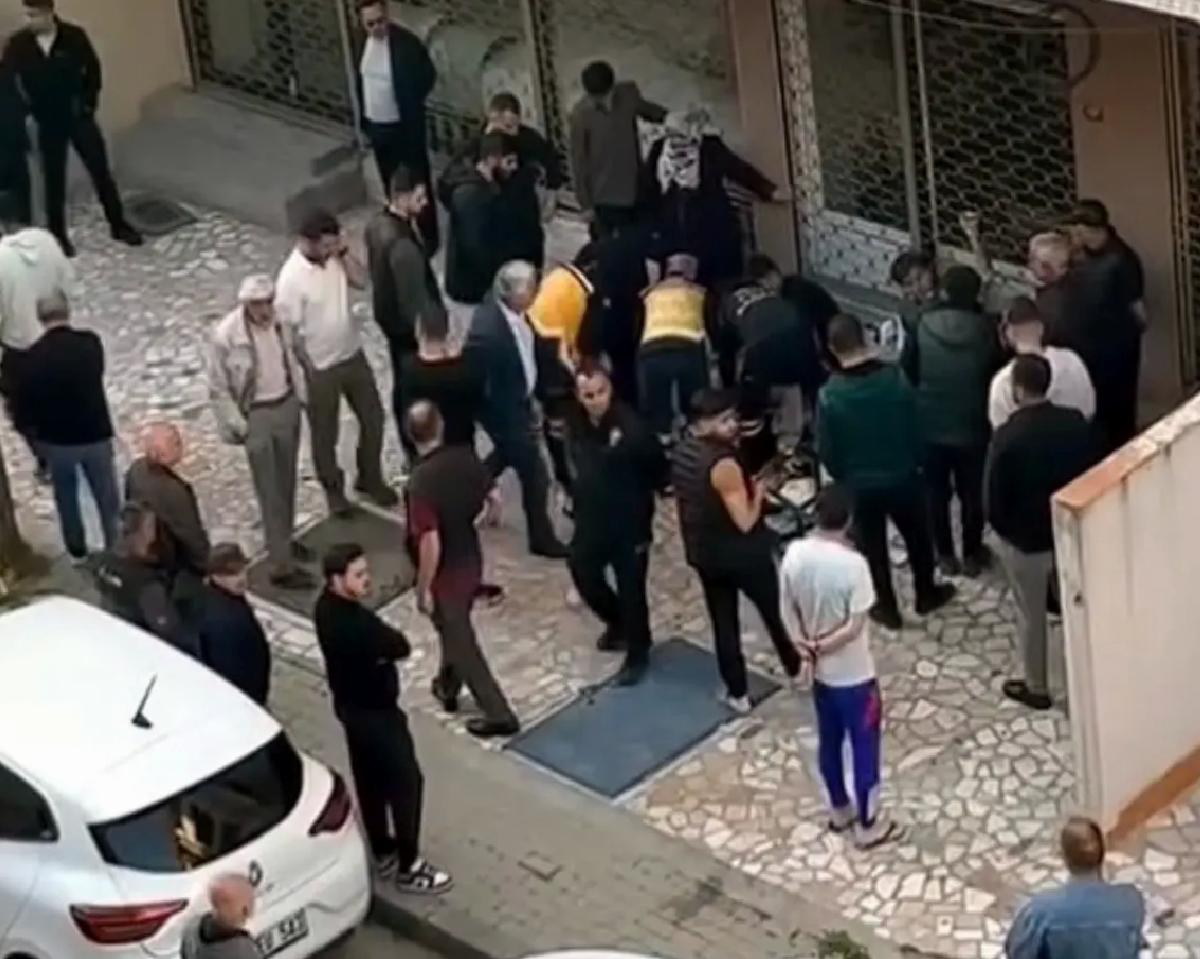 Avcılar’da Bıçaklı Arbede: İki Yaralı
