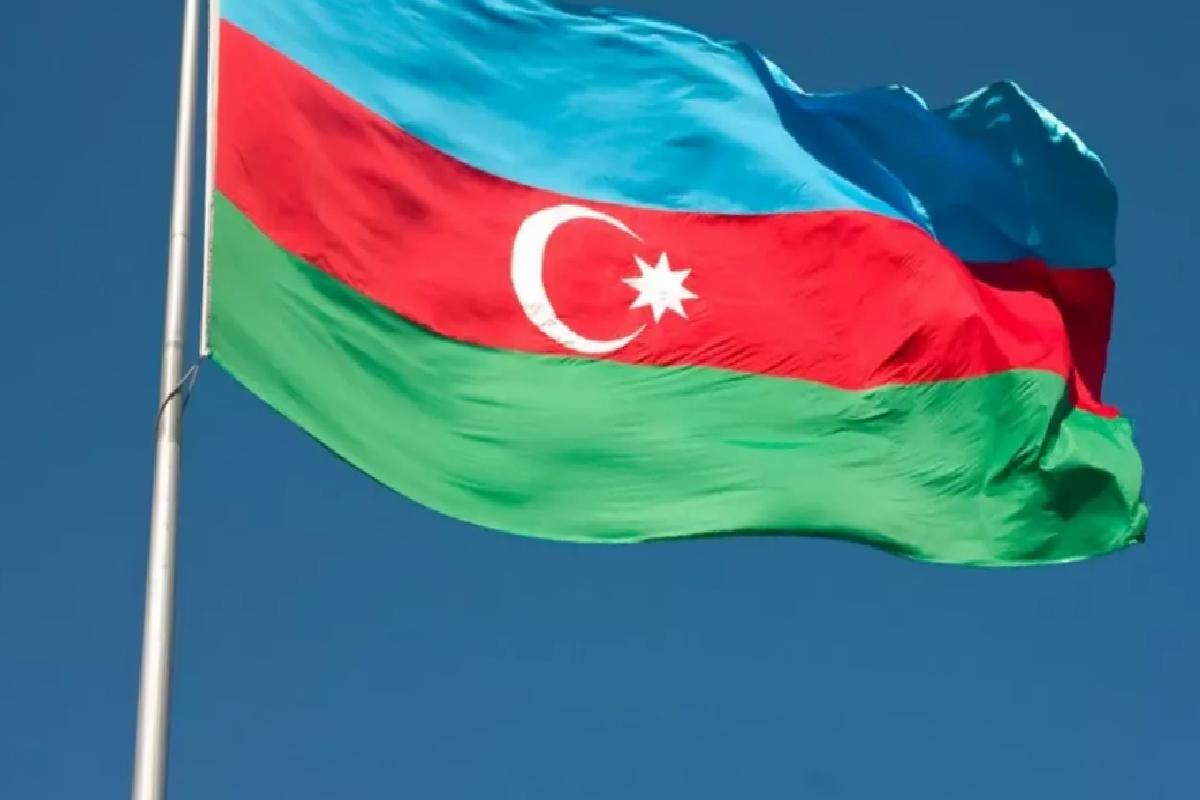 Azerbaycan’dan Pakistan’a Takviye