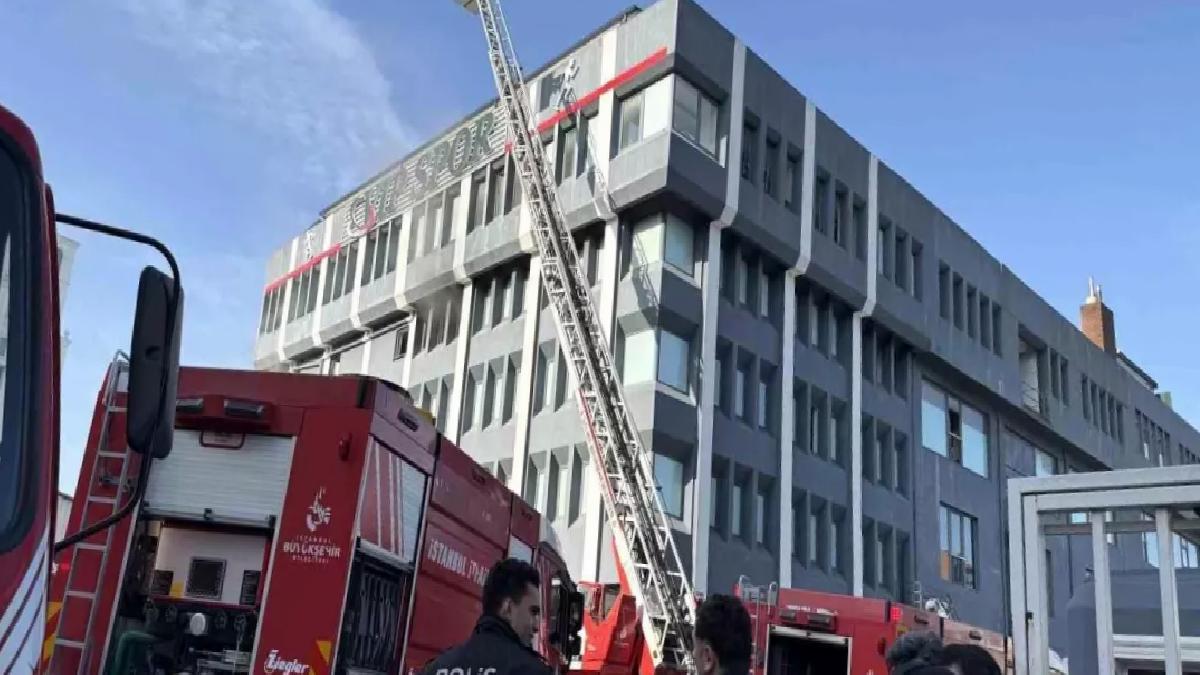 Bağcılar’da Dokuma Fabrikasında Yangın