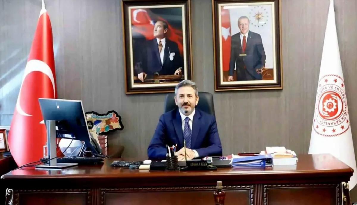 Bakan Yardımcısı Aydın: “Terör örgütünün kendini feshetme ve silah bırakma kararı alması, hayalini kurduğumuz bir Türkiye’nin kapılarının…