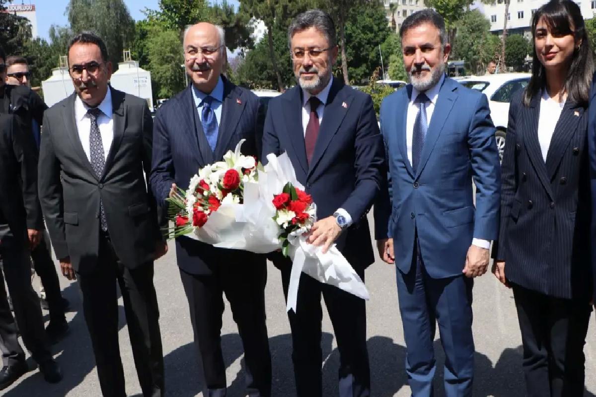 Bakan Yumaklı Adana’da