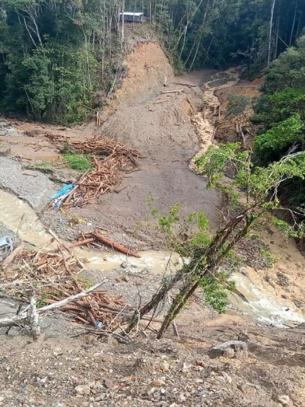 Batı Papua’da Heyelan: 1 Meyyit, 19 Kayıp