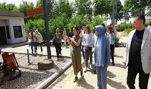 Bayan Erkek Fırsat Eşitliği Komitesi Üyeleri Hayat Köyünü Gezdi