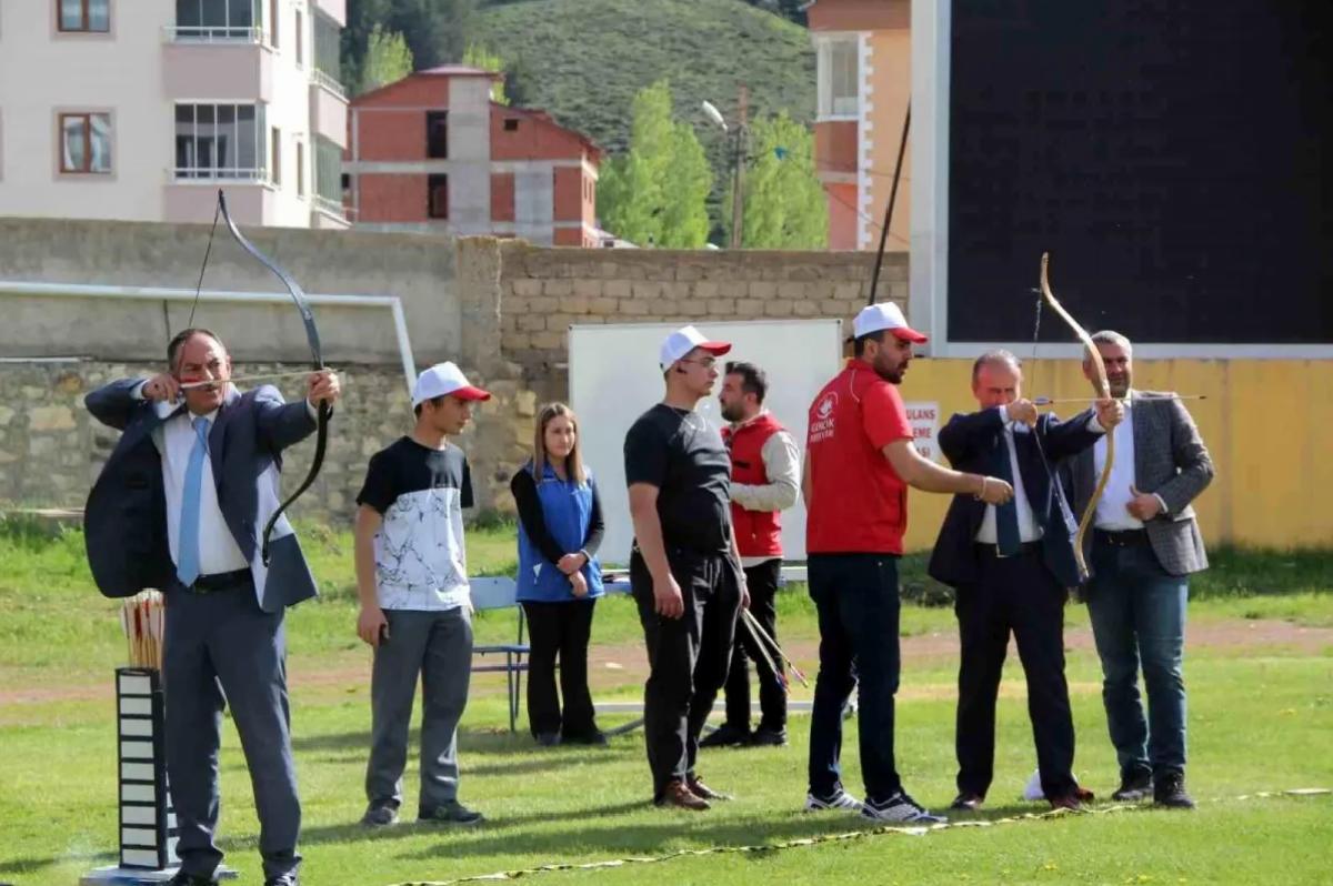 Bayburt’ta Okçuluk Turnuvası Düzenlendi