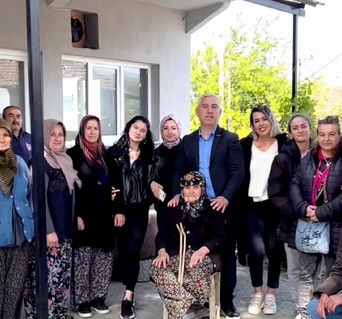 Bergama’da ‘İyilik İçin Makaslar’ Projesi Berberleri Karşı Karşıya Getirdi