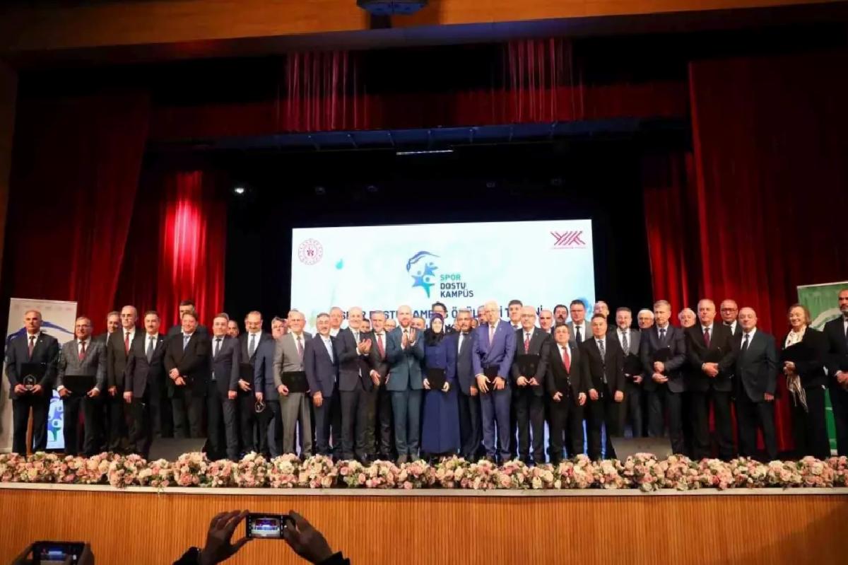 BEUN, Spor Dostu Yerleşke Ödül Töreni’nde Türkiye 4’üncüsü oldu